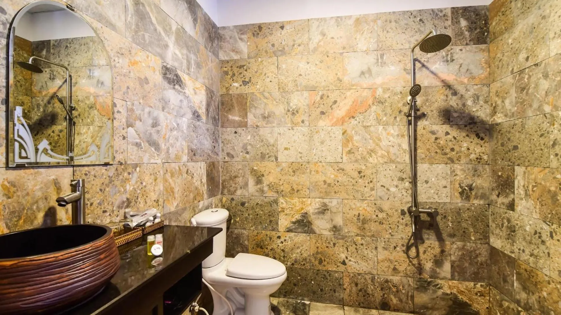 Oyo 473 Suburban Villa Hội An