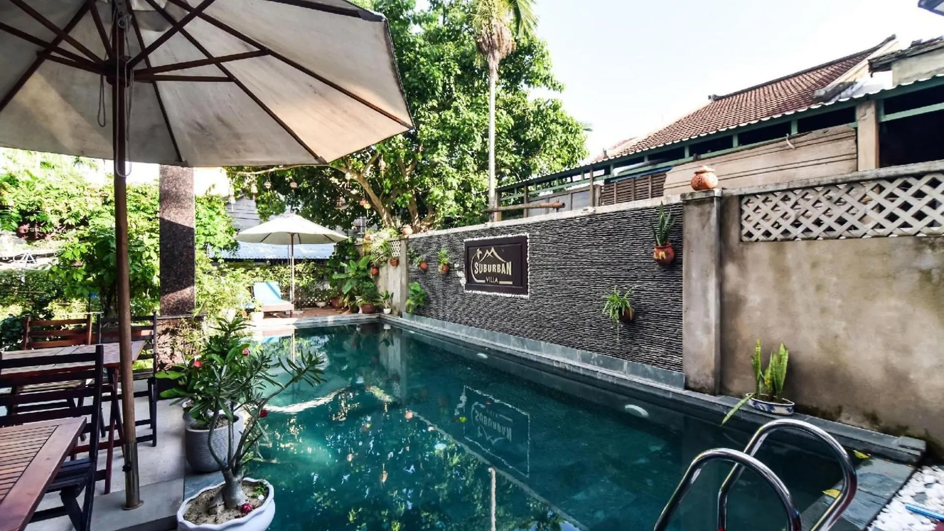 Oyo 473 Suburban Villa Hội An 2*,