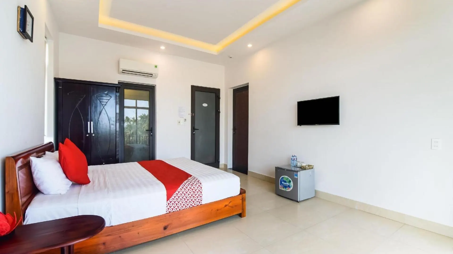 Oyo 473 Suburban Villa Hoi An 2*,
